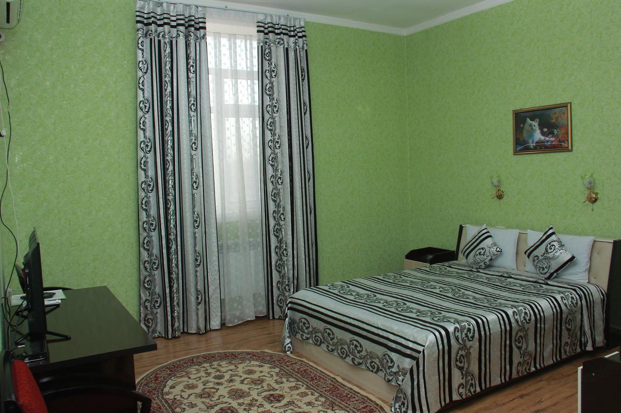 Ratmina Hotel Nukus Luaran gambar