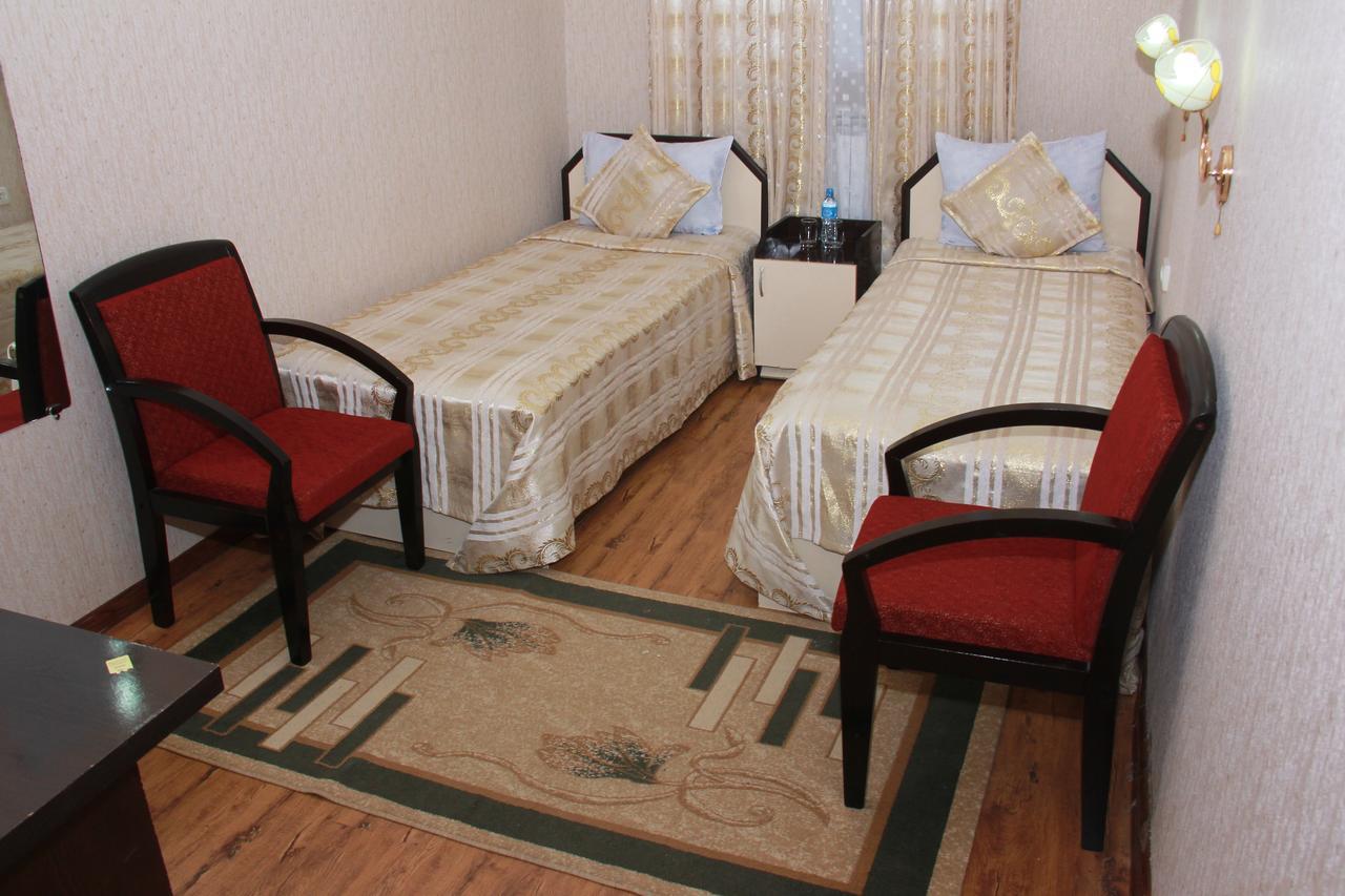 Ratmina Hotel Nukus Luaran gambar