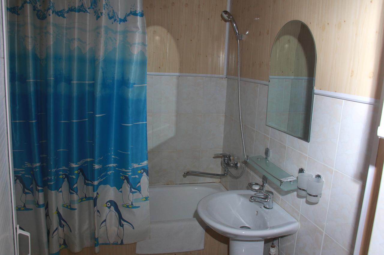 Ratmina Hotel Nukus Luaran gambar